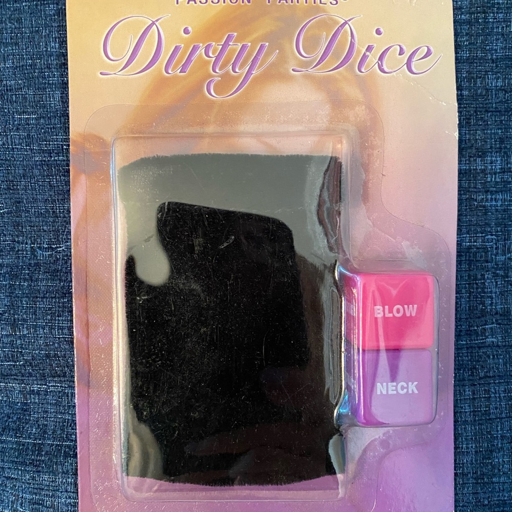 DIRTY DICE game from Passion Parties pink & purple